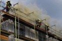 Dachstuhlbrand Koeln Poll Geislarerstr P039